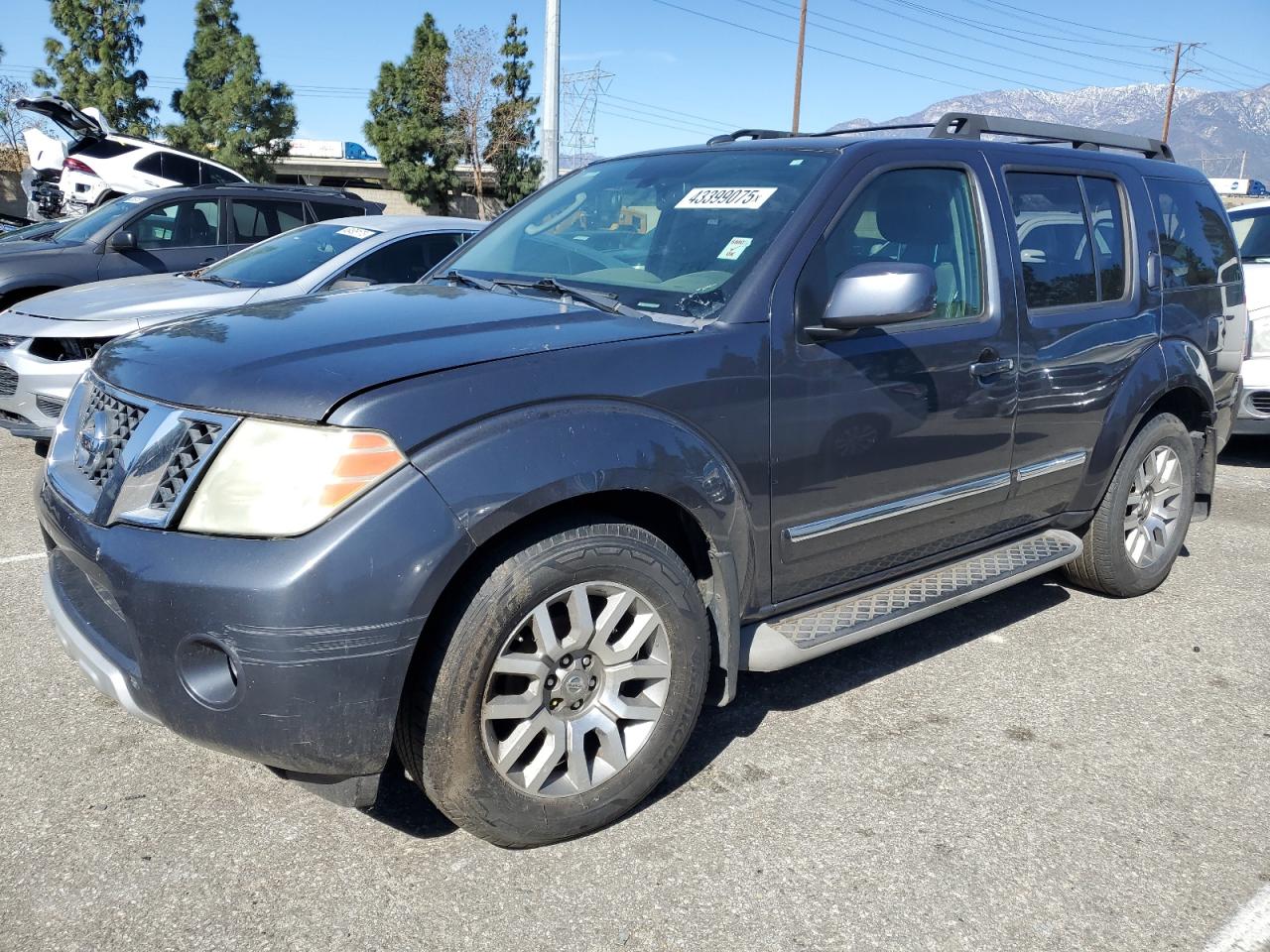 2010 NISSAN PATHFINDER