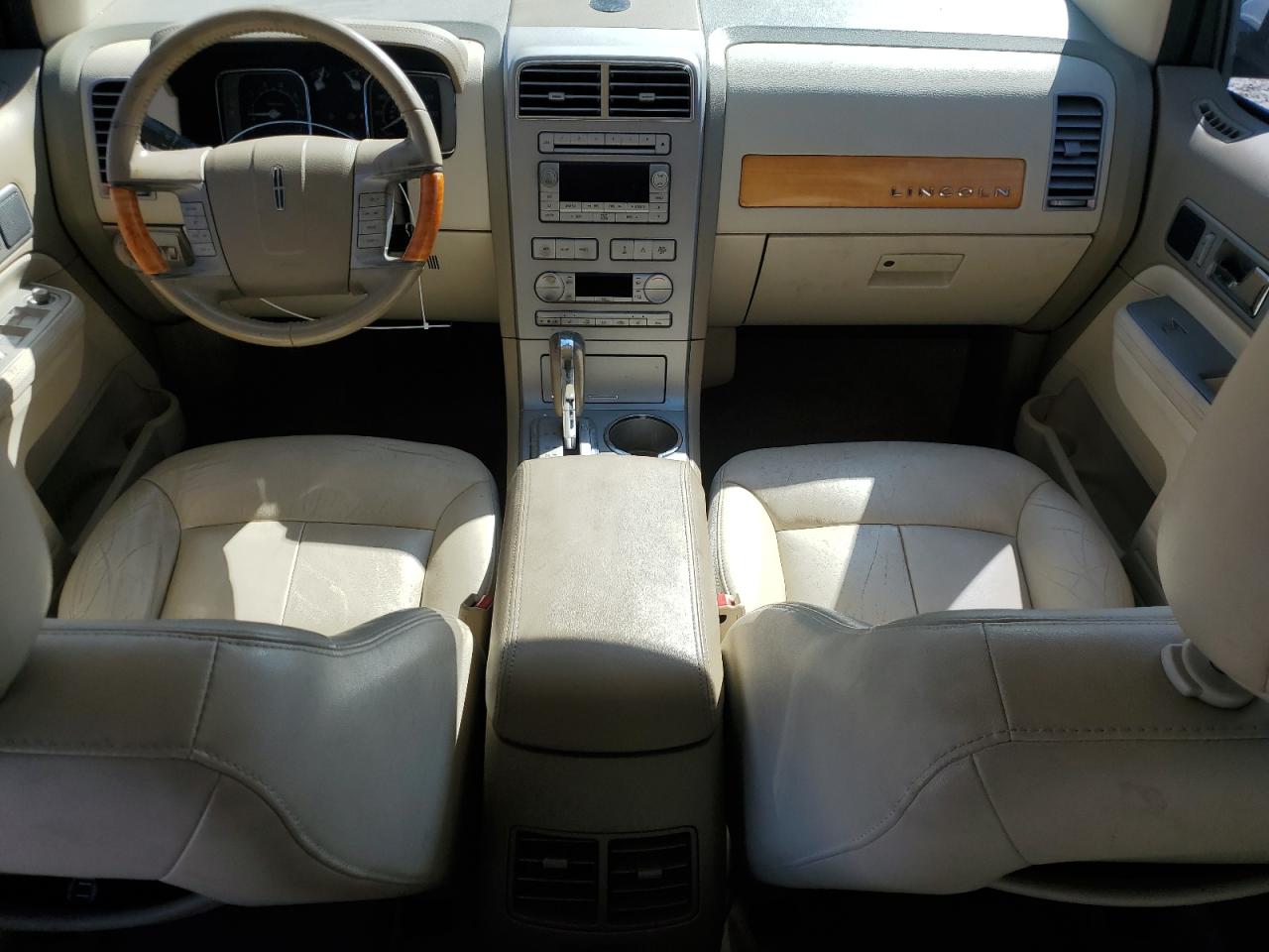 2007 Lincoln MKX - Image 8