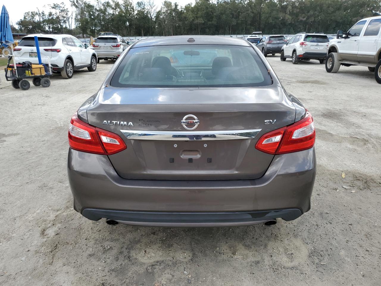 2017 Nissan Altima - Image 6