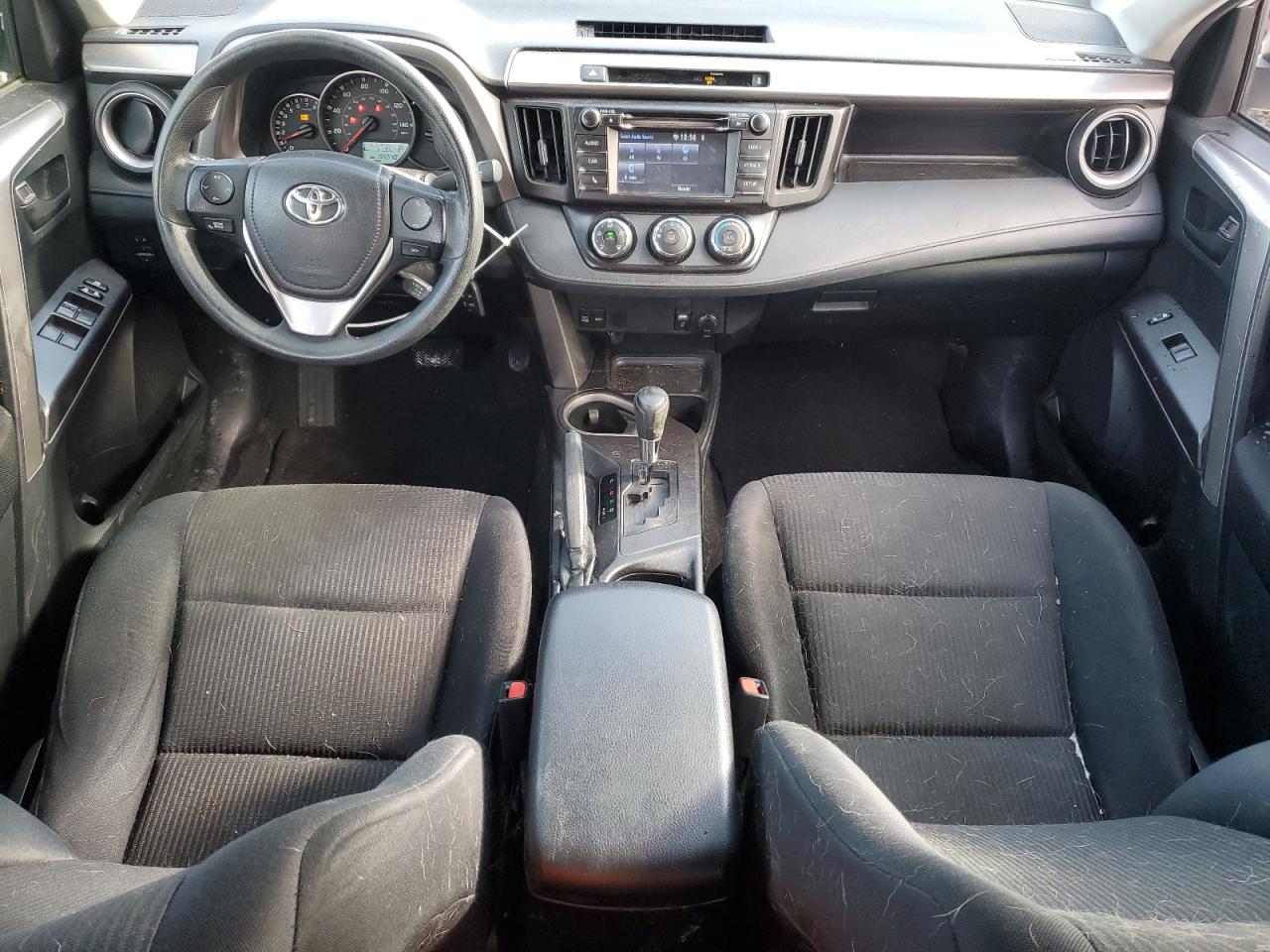 2016 Toyota RAV 4 - Image 8