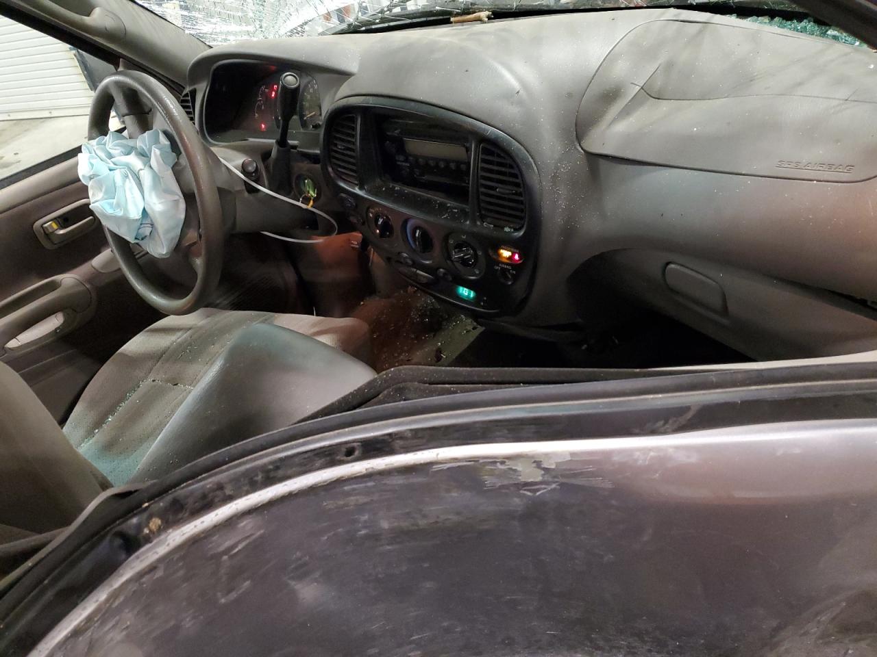 2001 Toyota Tundra - Image 8