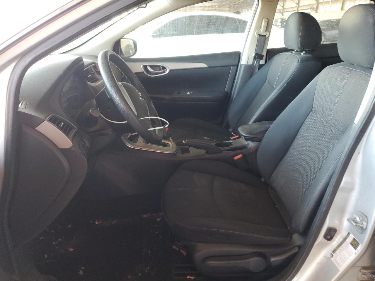 2014 Nissan Sentra - Image 7