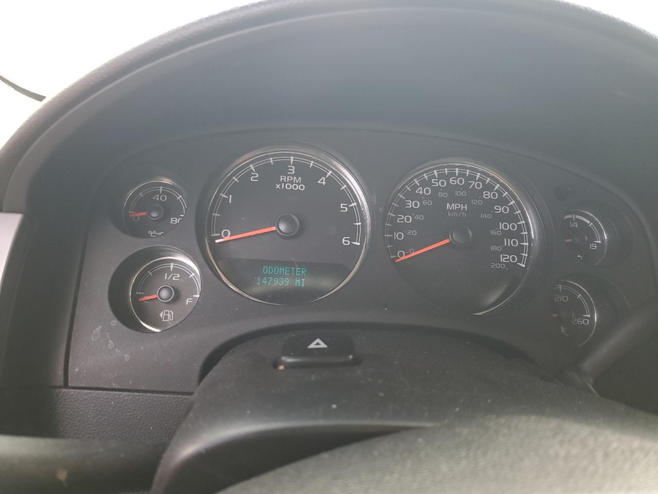 2013 Chevrolet Silverado - Image 9