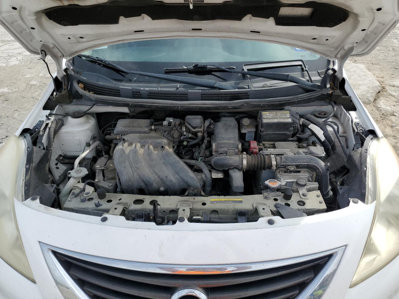2014 Nissan Versa - Image 13