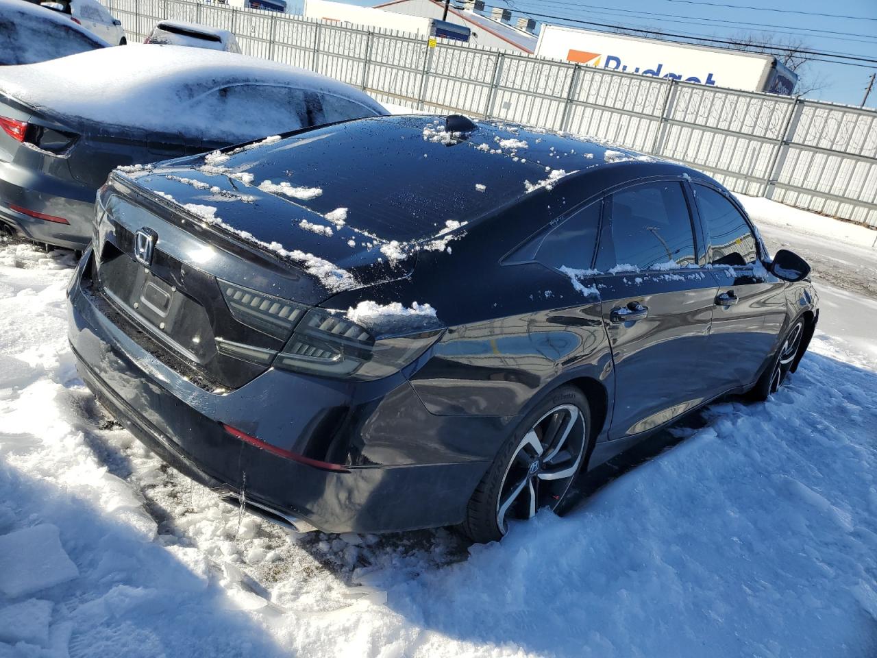 1HGCV2F38NA008233 HONDA ACCORD 2022