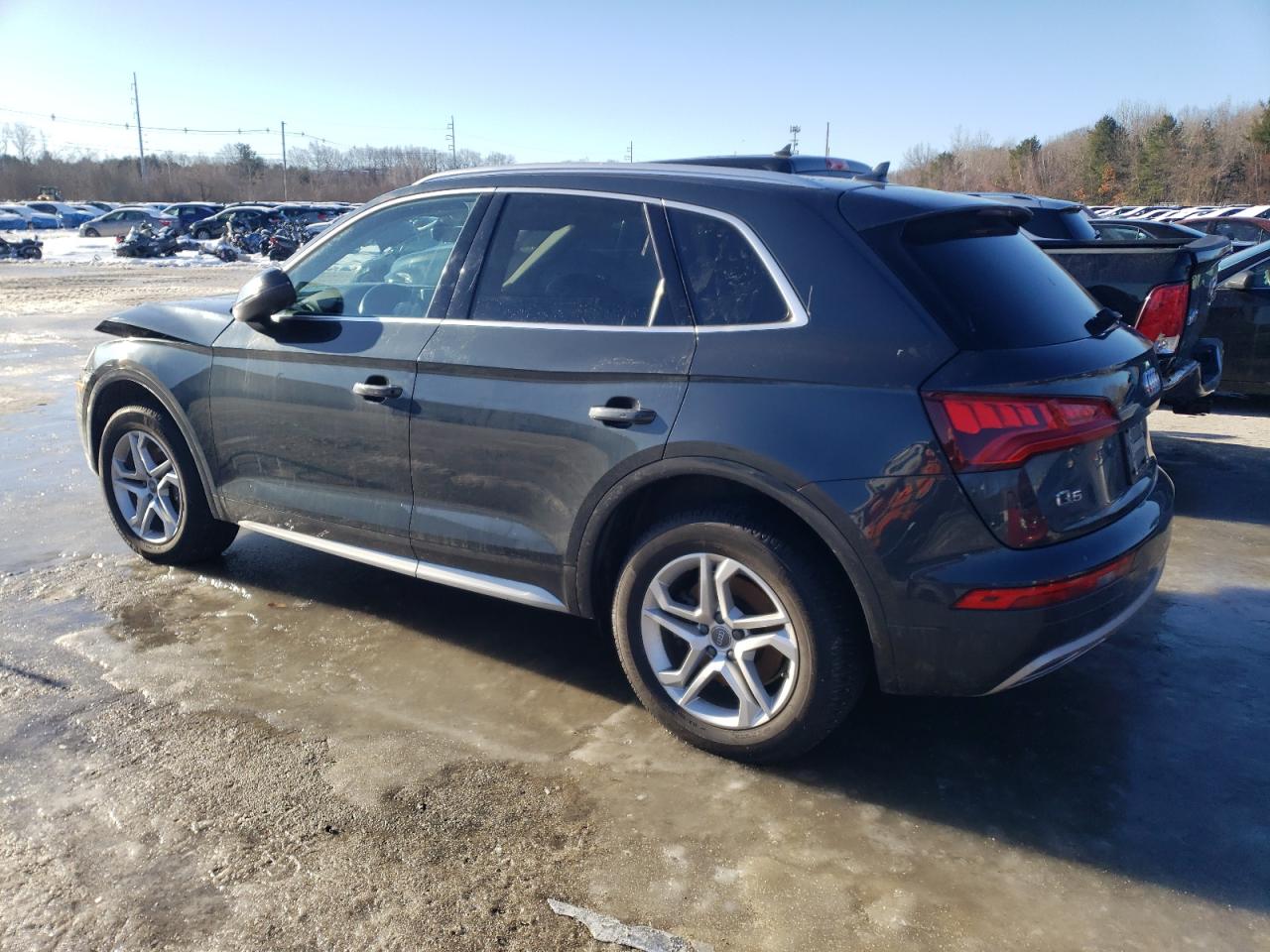 2018 Audi Q5 - Image 2