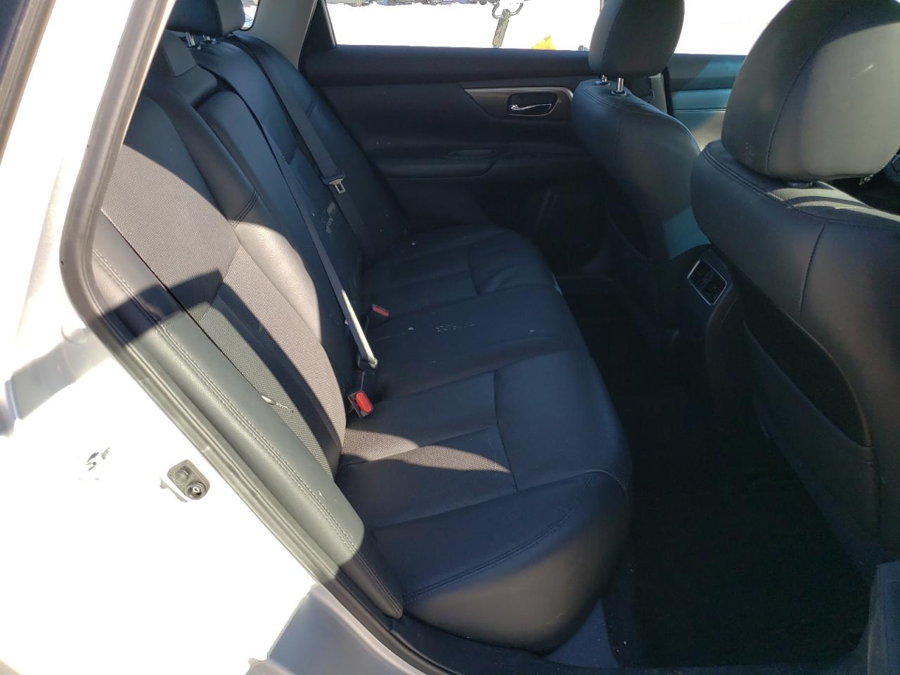 2014 Nissan Altima - Image 10