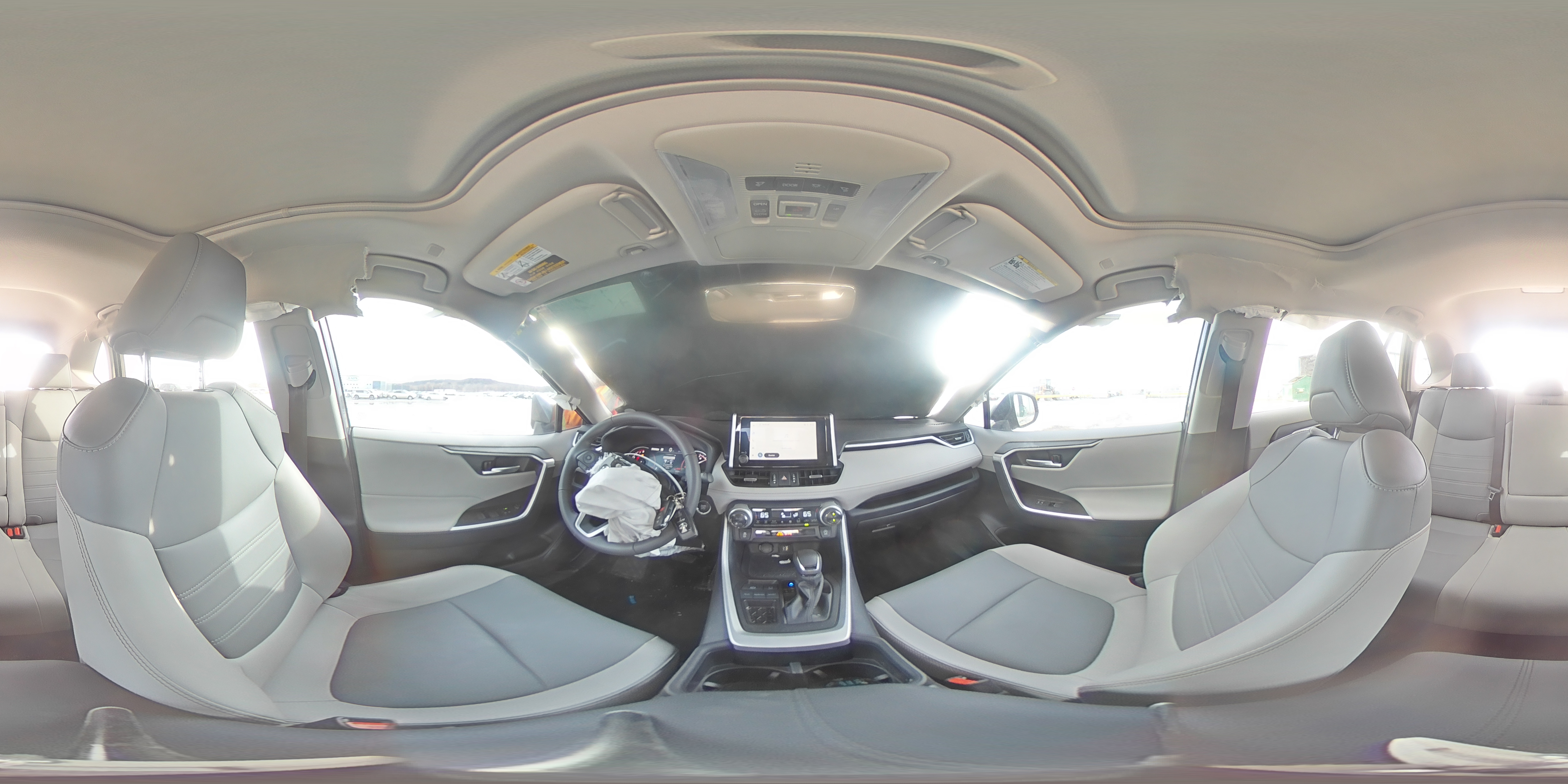 2024 Toyota RAV 4 - Image 14