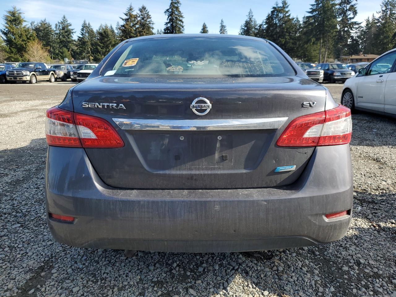 2014 Nissan Sentra - Image 6