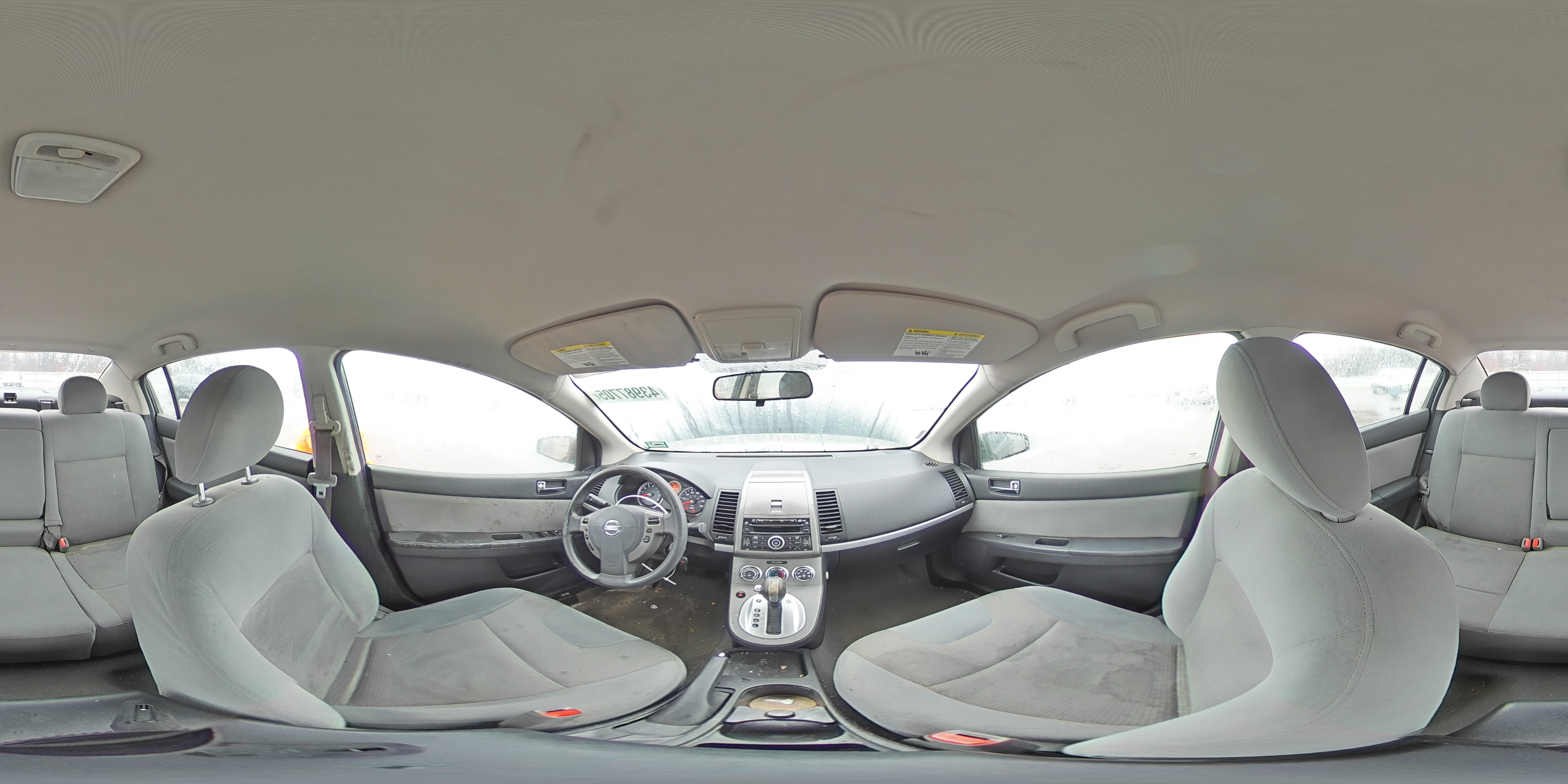 2010 Nissan Sentra - Image 13