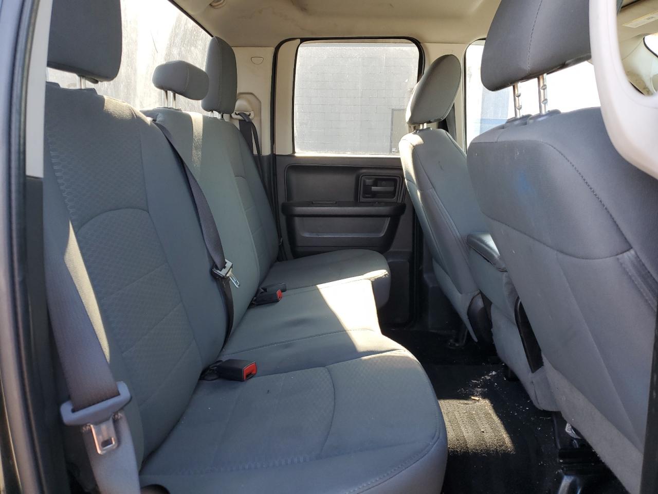 2014 RAM 1500 - Image 11