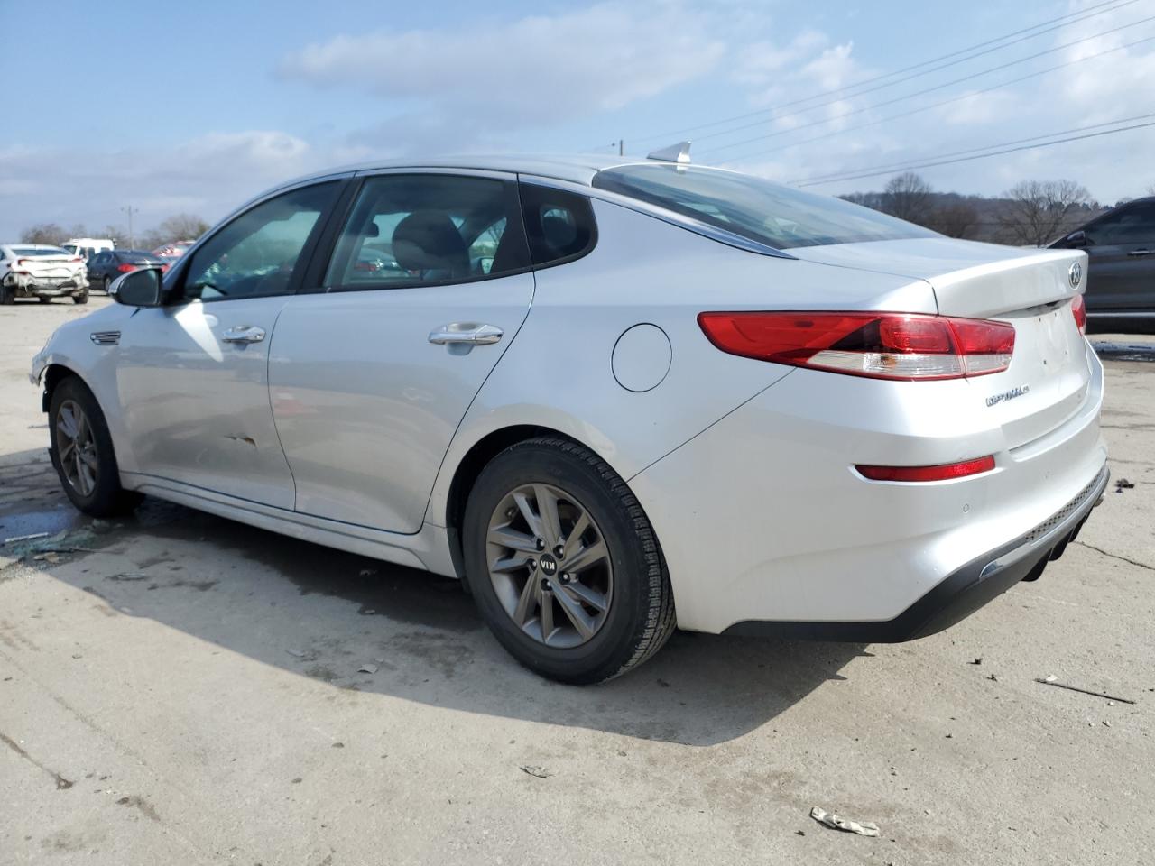 2019 Kia Optima - Image 2