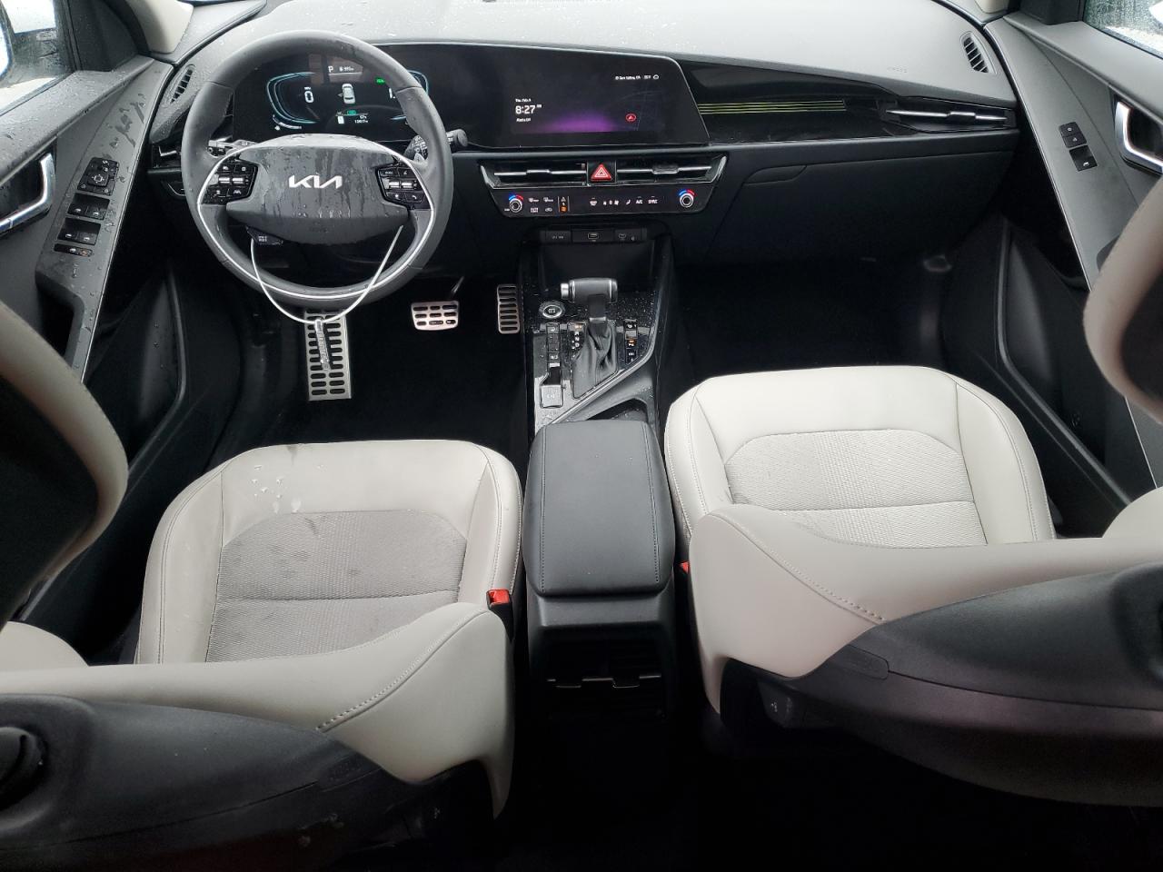 2024 Kia Niro - Image 8