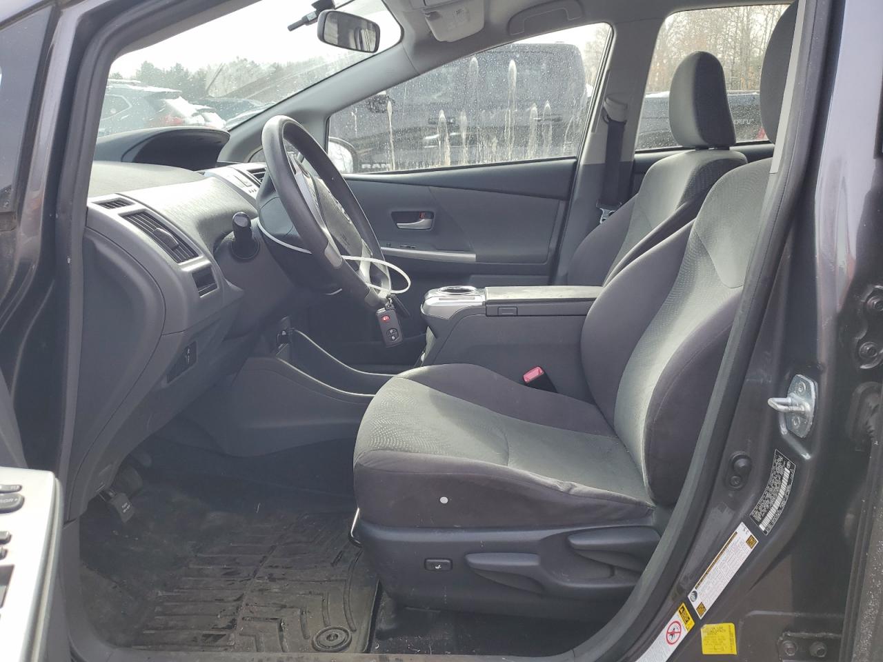 2012 Toyota Prius - Image 7