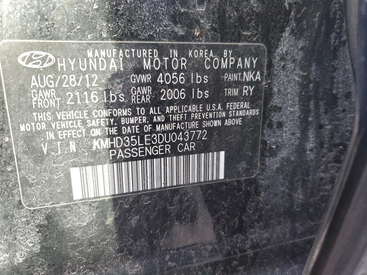 2013 Hyundai Elantra - Image 12