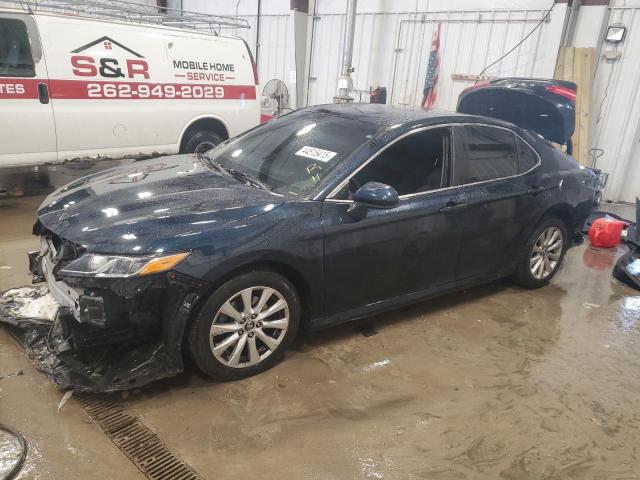  TOYOTA CAMRY 2018 Синий