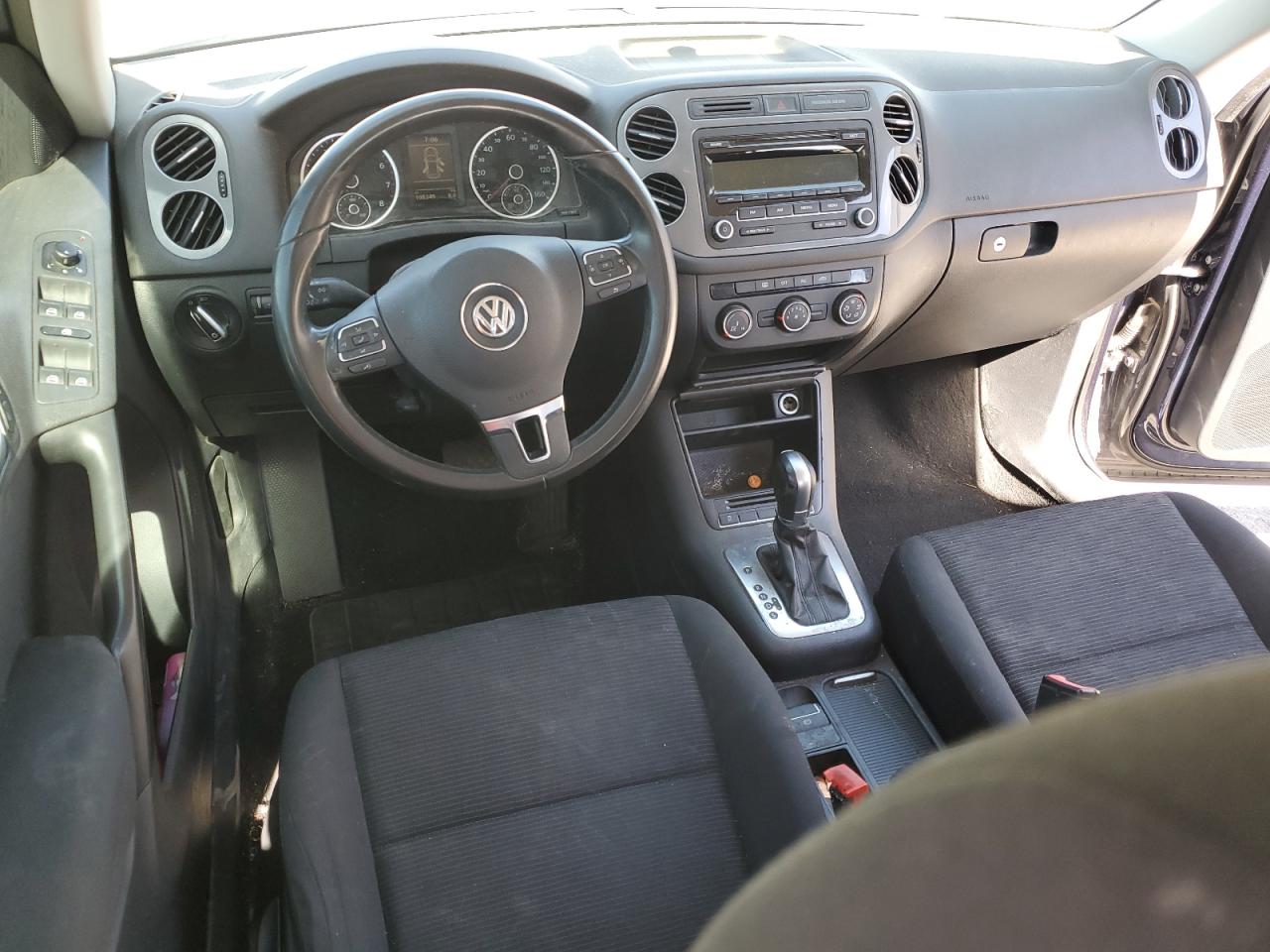 2013 Volkswagen Tiguan S VIN: WVGAV3AX7DW577836 Lot: 46491625