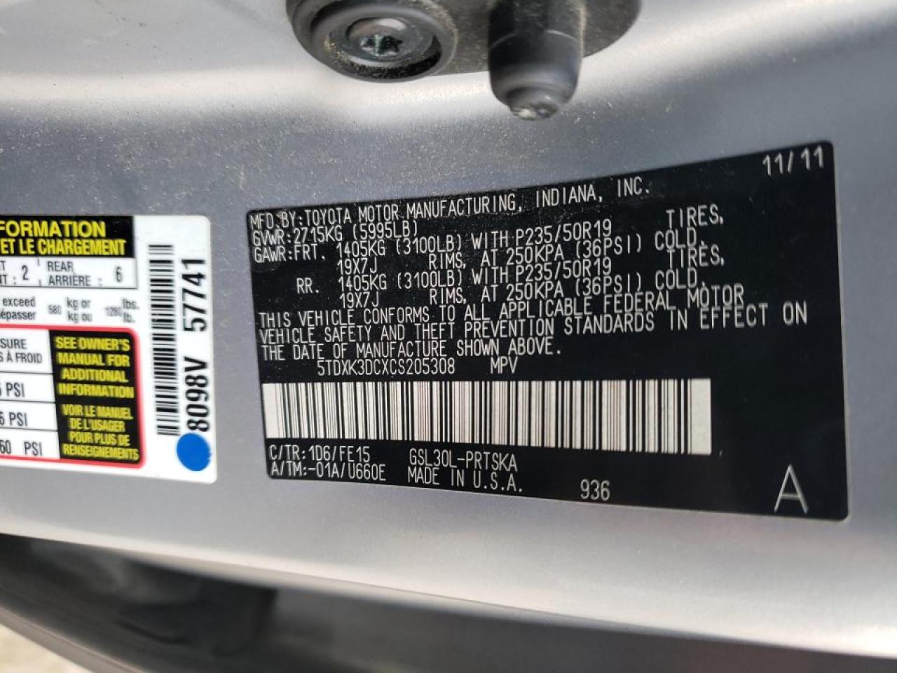 2012 Toyota Sienna - Image 14