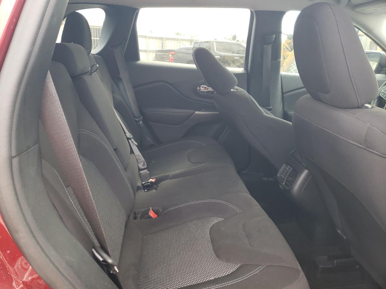 2021 Jeep Grand Cherokee - Image 10