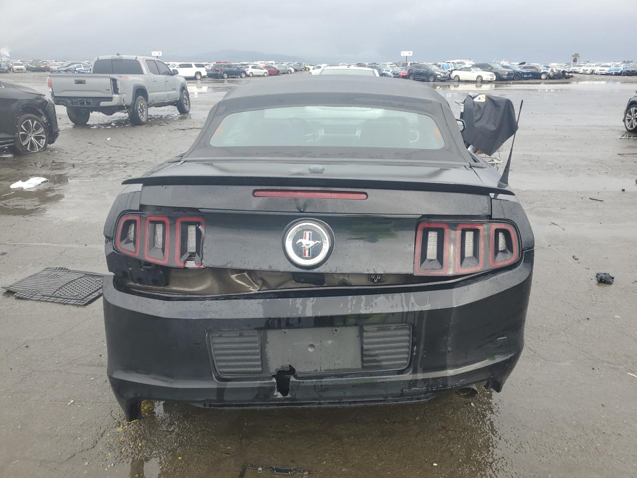 2014 Ford Mustang - Image 6