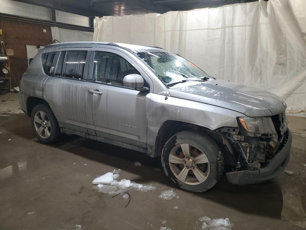 2016 Jeep Compass - Image 4