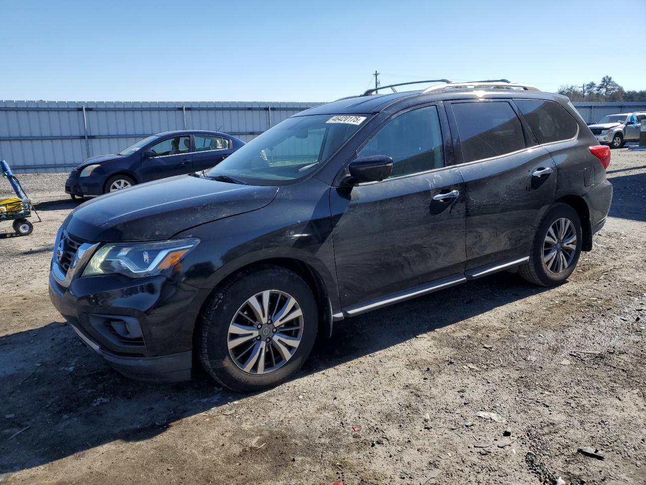 2017 Nissan Pathfinder S იყიდება Fredericksburg-ში, VA - Side