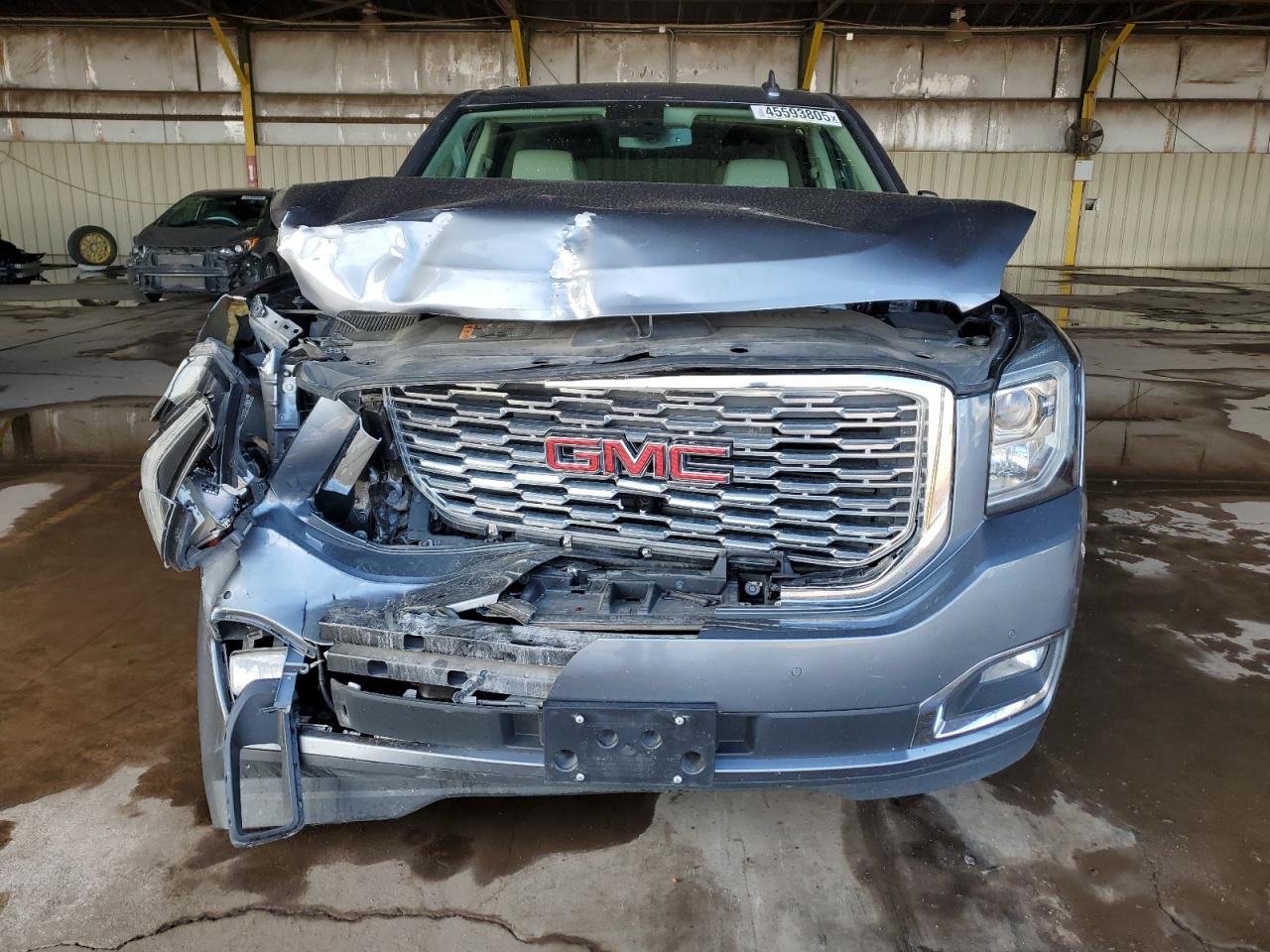 2020 GMC Yukon - Image 5