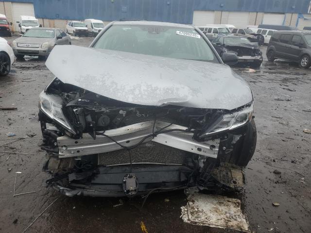  TOYOTA CAMRY 2020 Silver