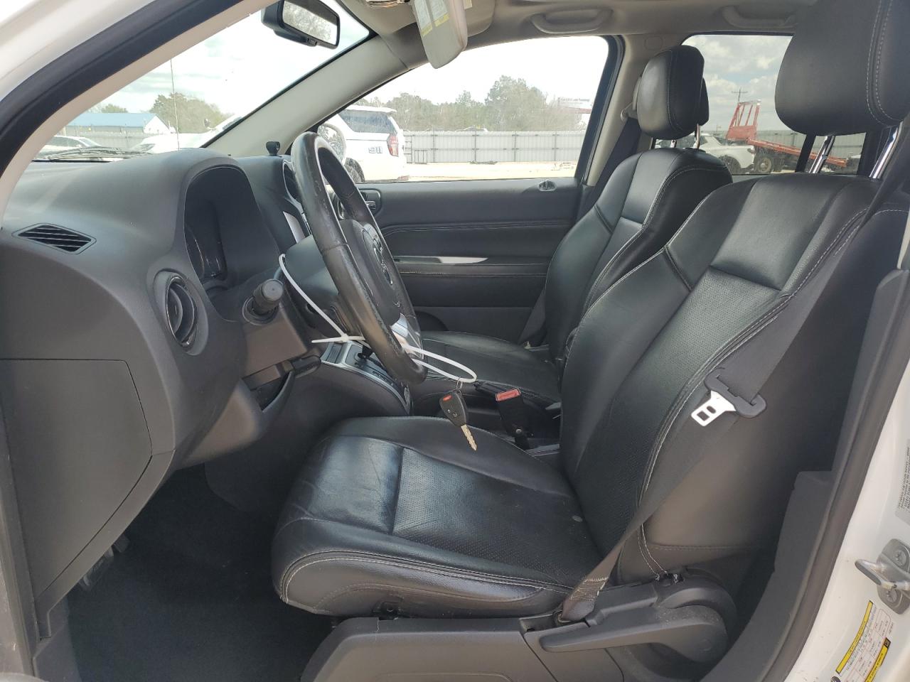 2015 Jeep Compass - Image 7