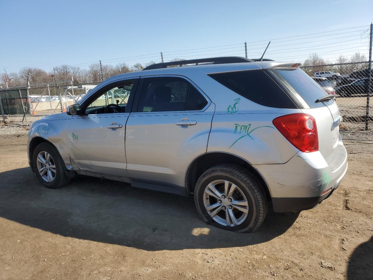 2013 Chevrolet Equinox - Image 2