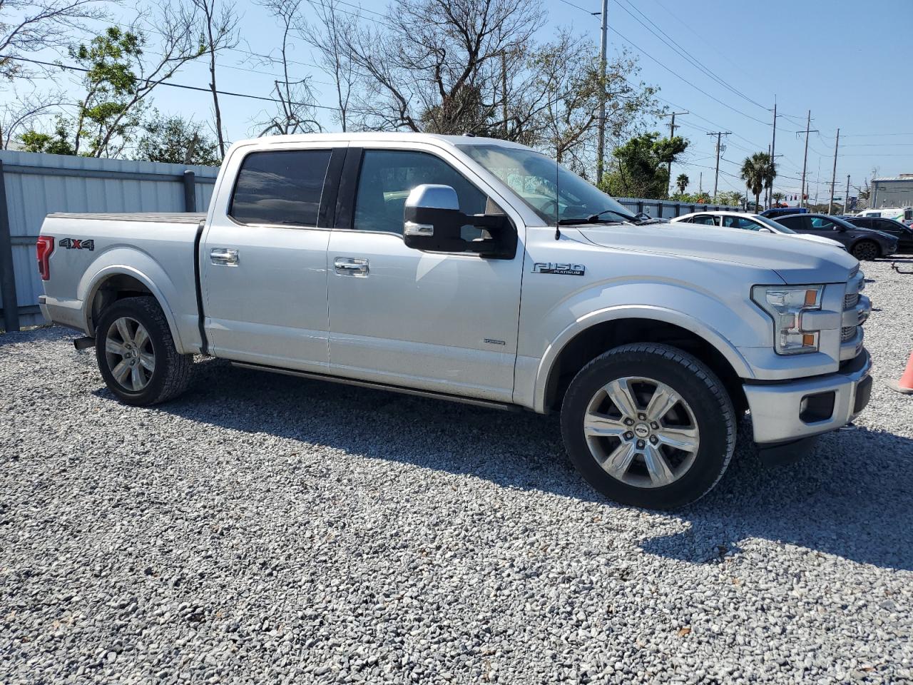 2015 Ford F-150 - Image 4