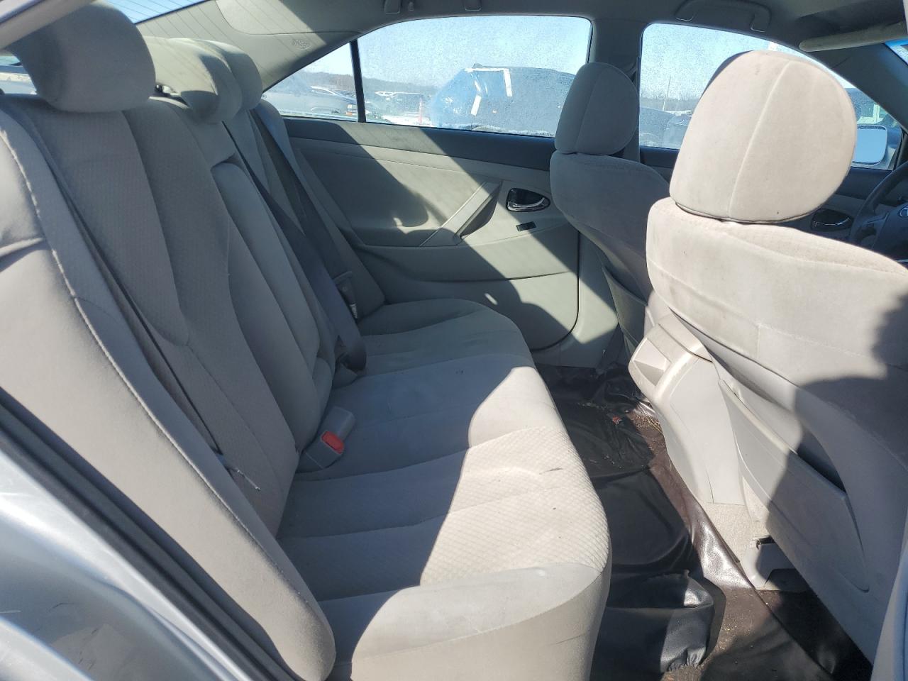 2007 Toyota Camry - Image 10