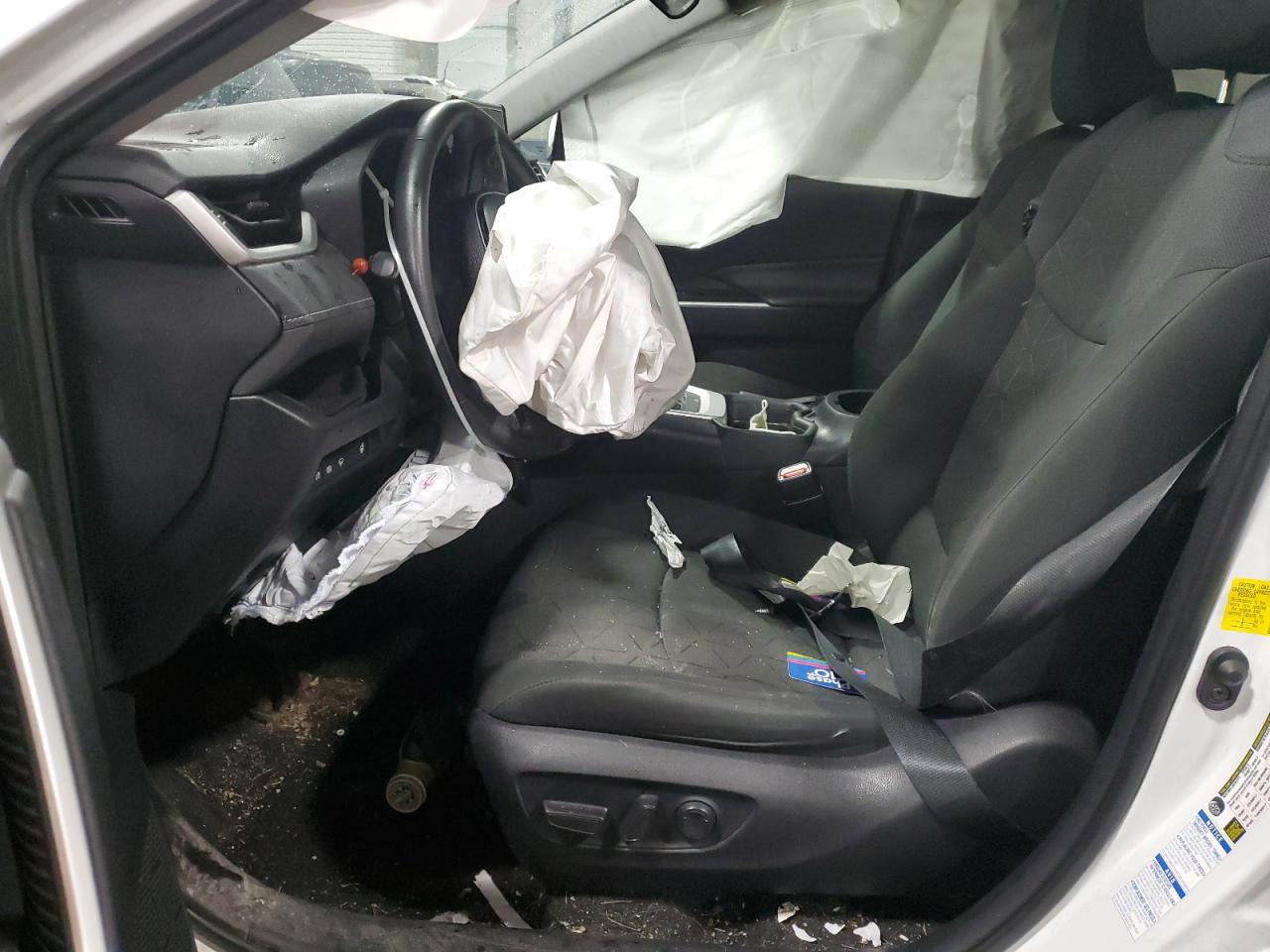 2T3P1RFV3MW229972 TOYOTA RAV4 2021