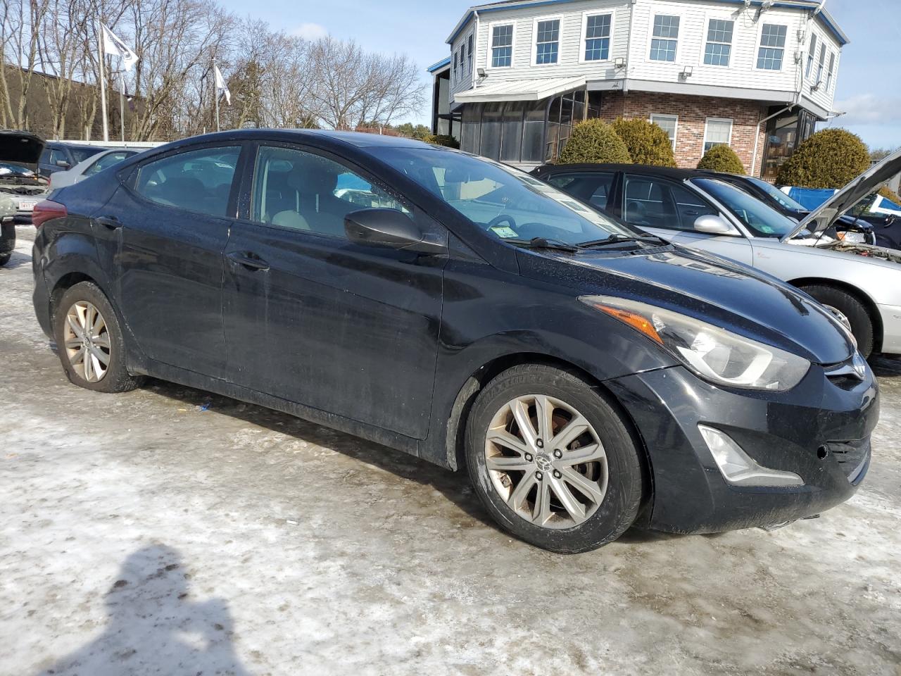 2015 Hyundai Elantra - Image 4