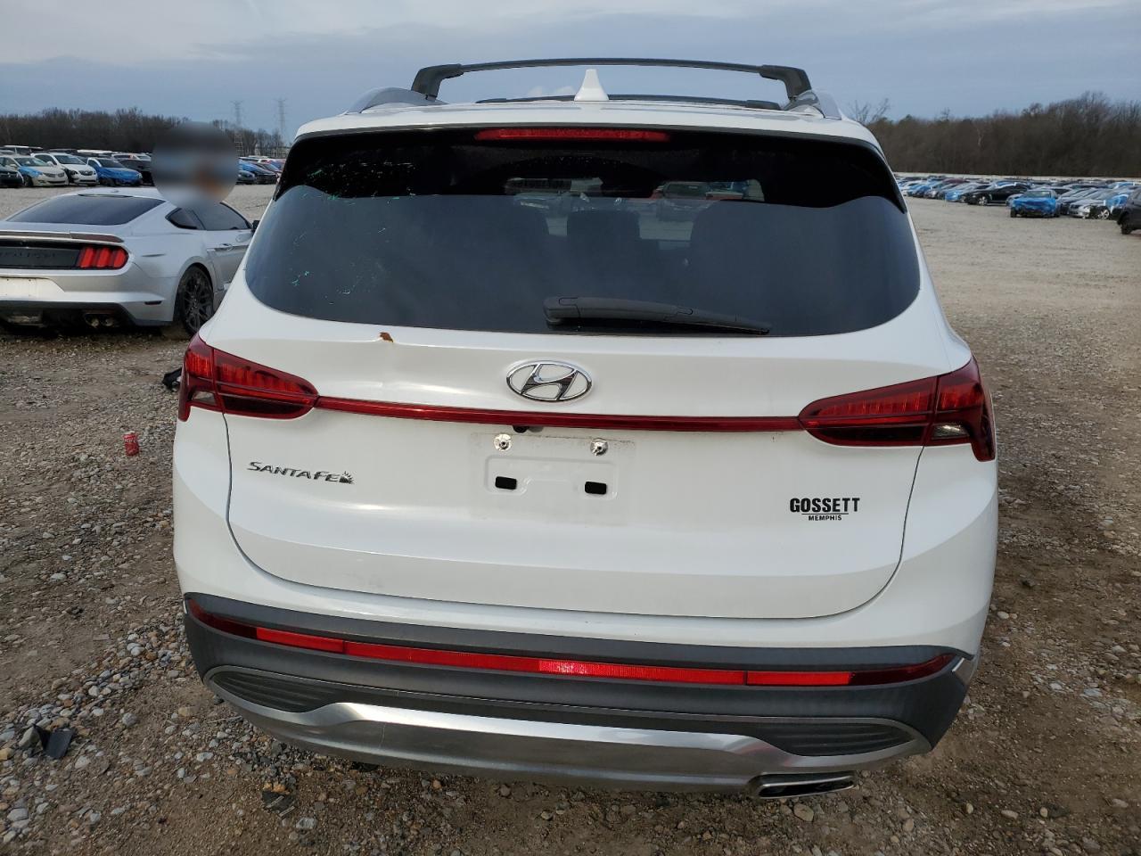 2022 Hyundai Santa Fe - Image 6