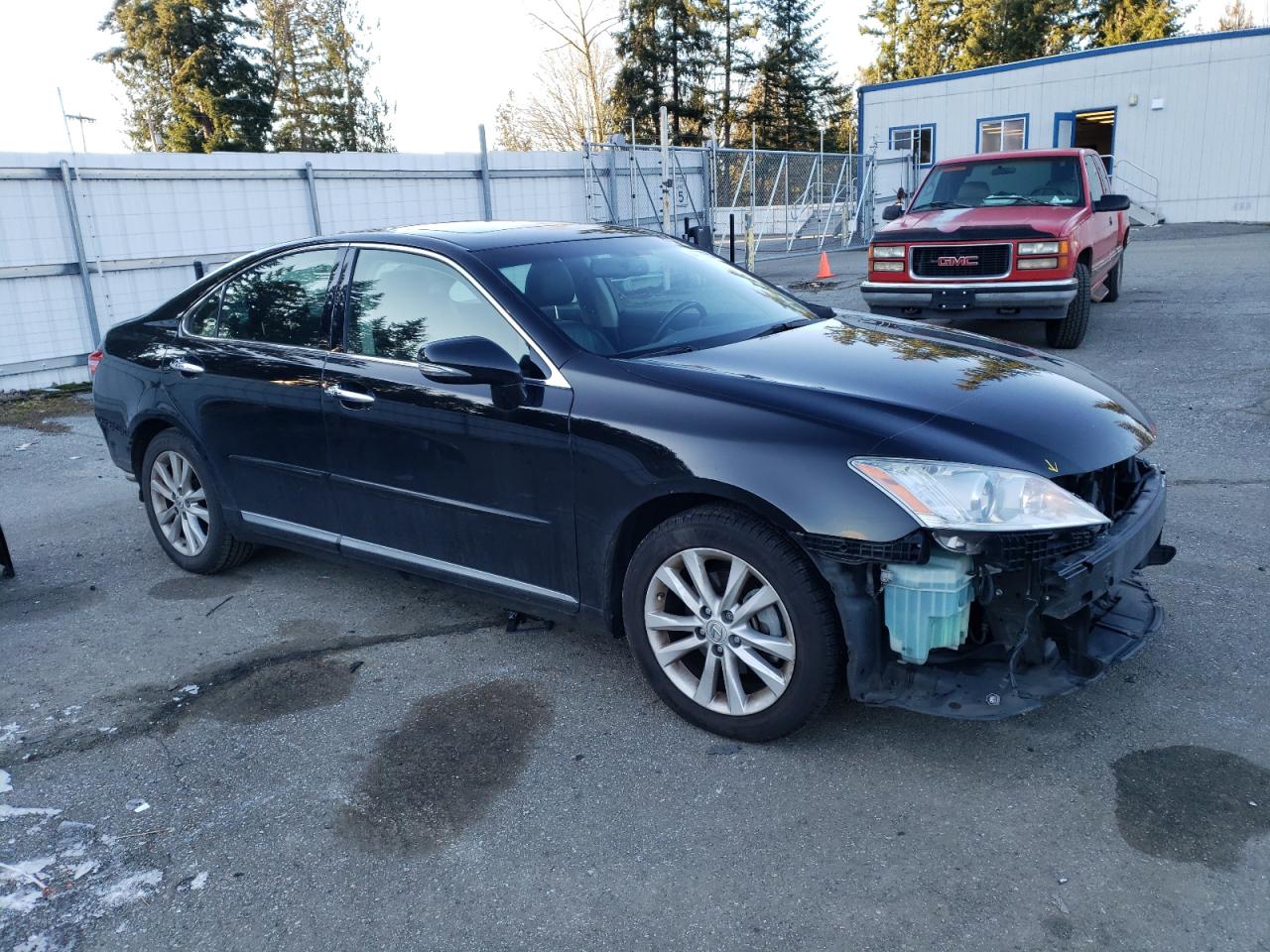 2012 Lexus ES - Image 4