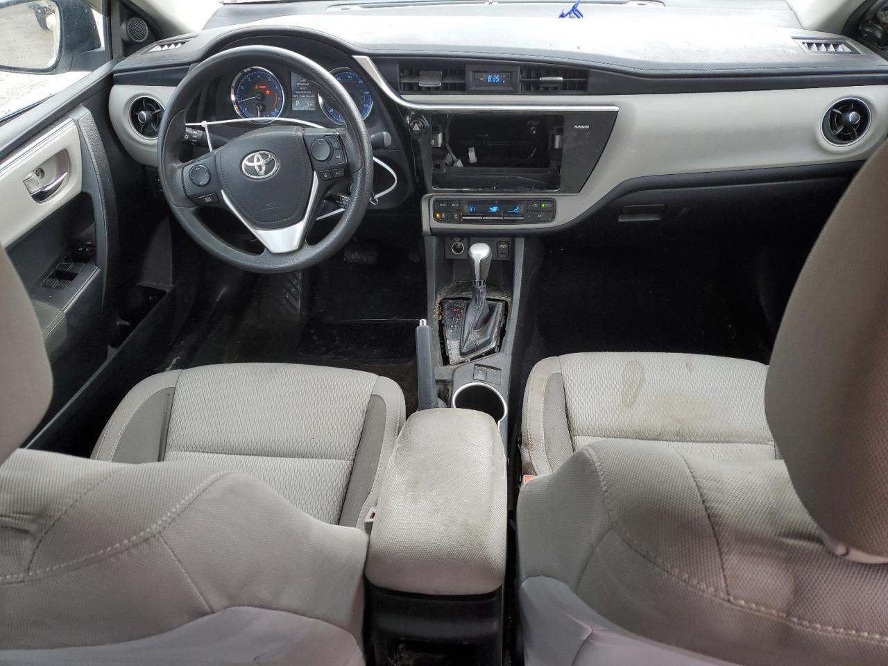 2017 Toyota Corolla - Image 8