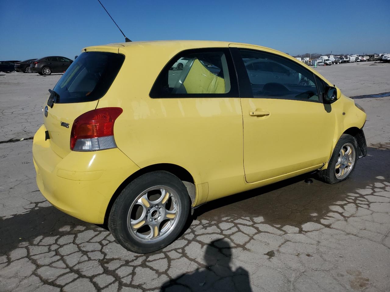 2009 Toyota Yaris - Image 3