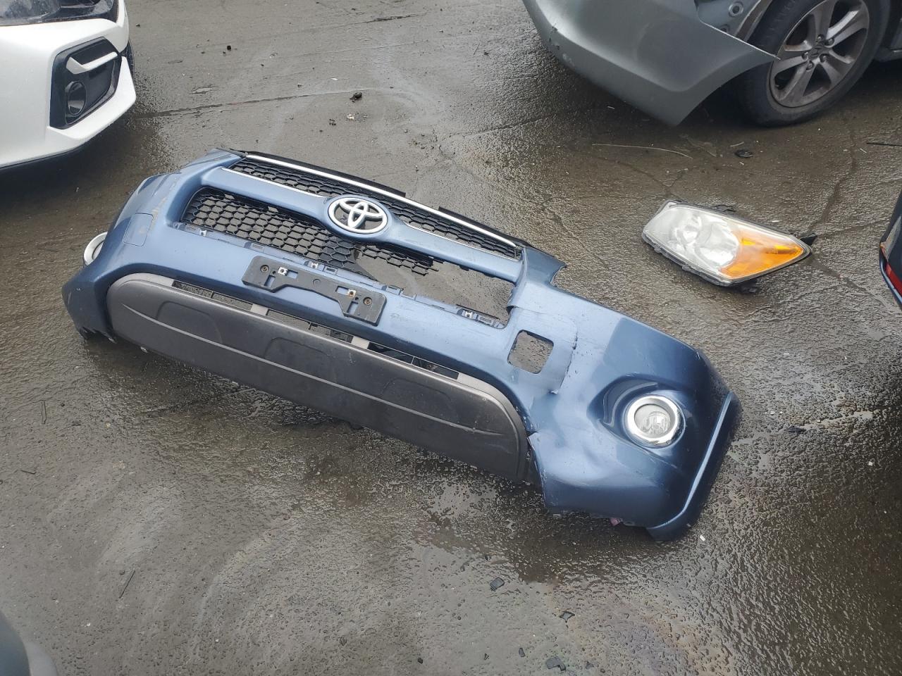 2010 Toyota RAV 4 - Image 12
