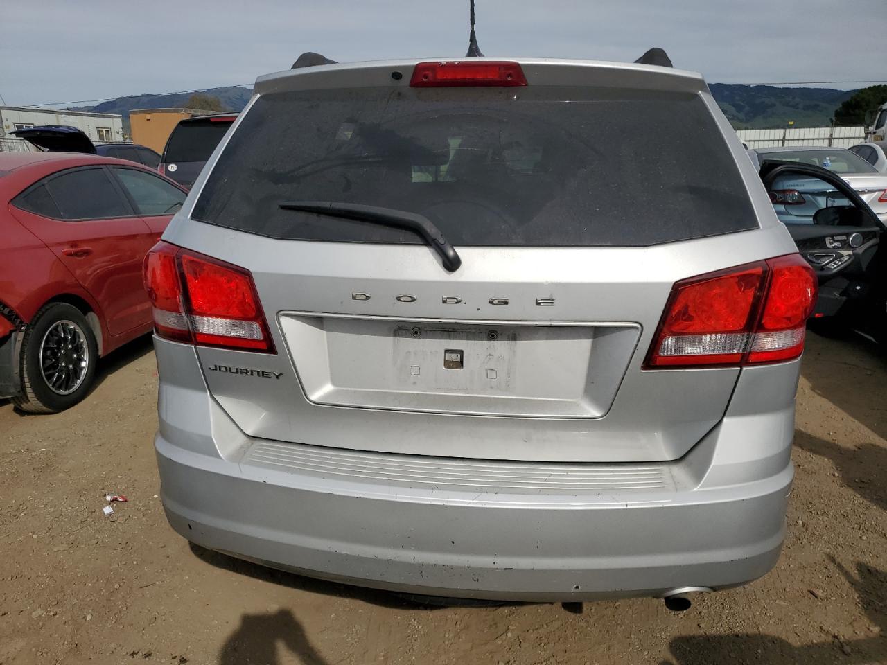 2011 Dodge Journey - Image 6