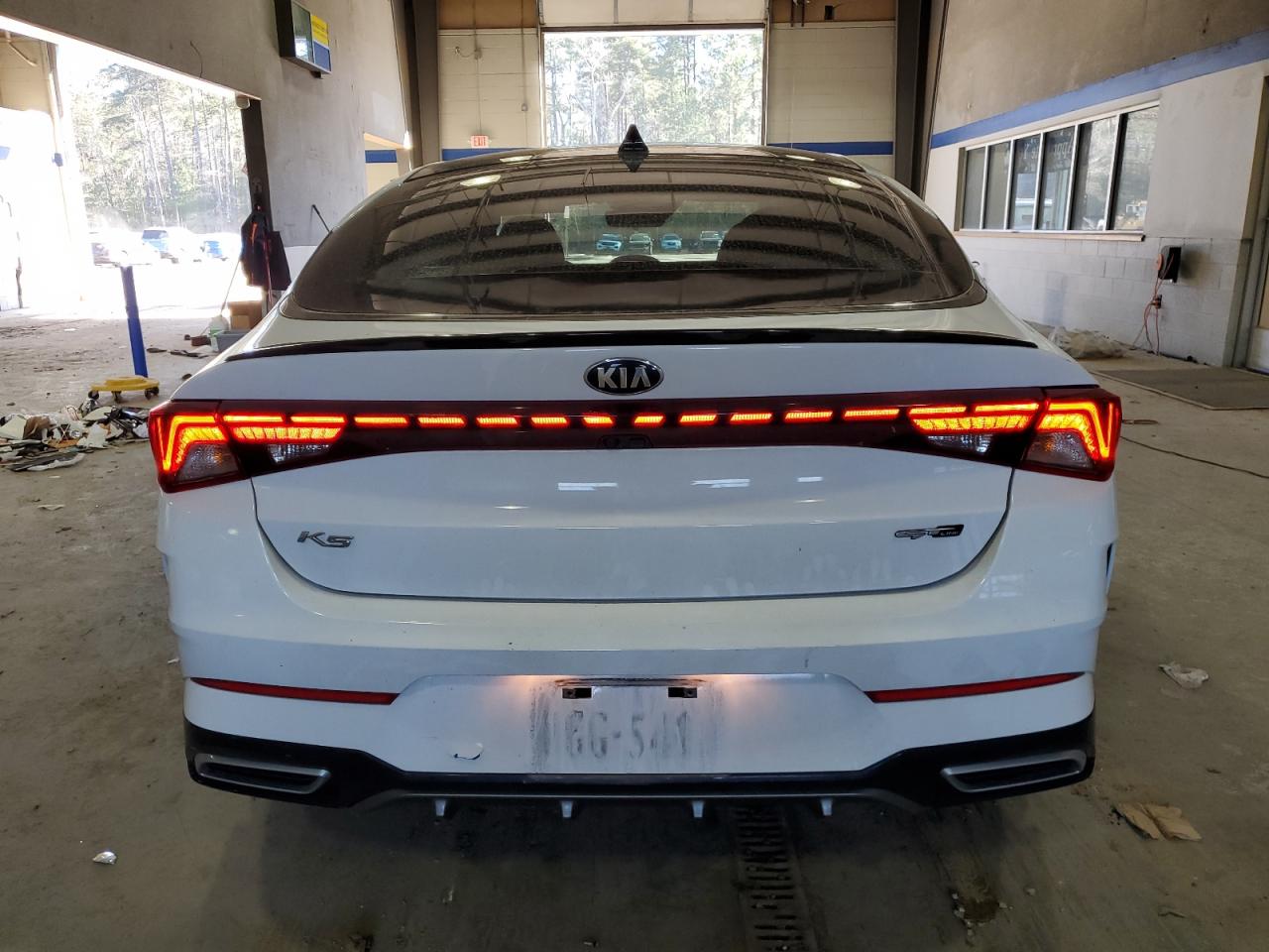 2021 Kia K5 - Image 6