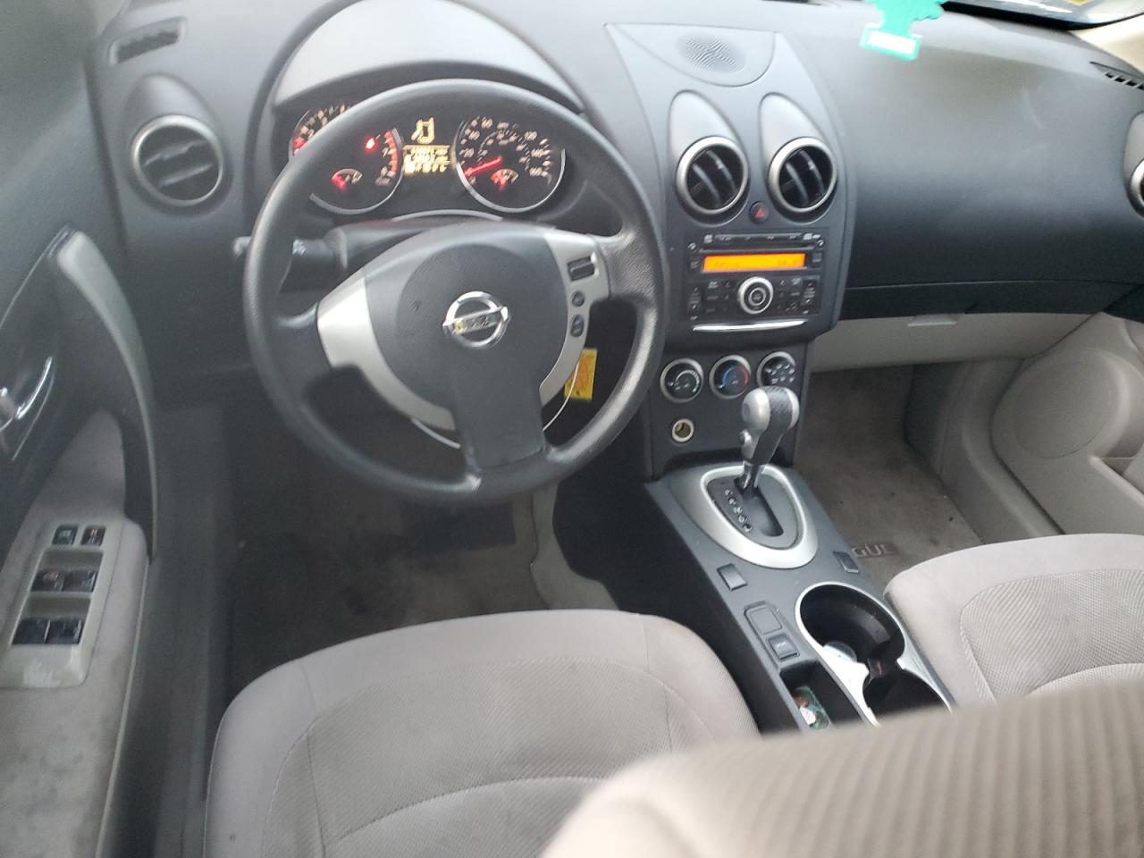 2013 Nissan Rogue - Image 8