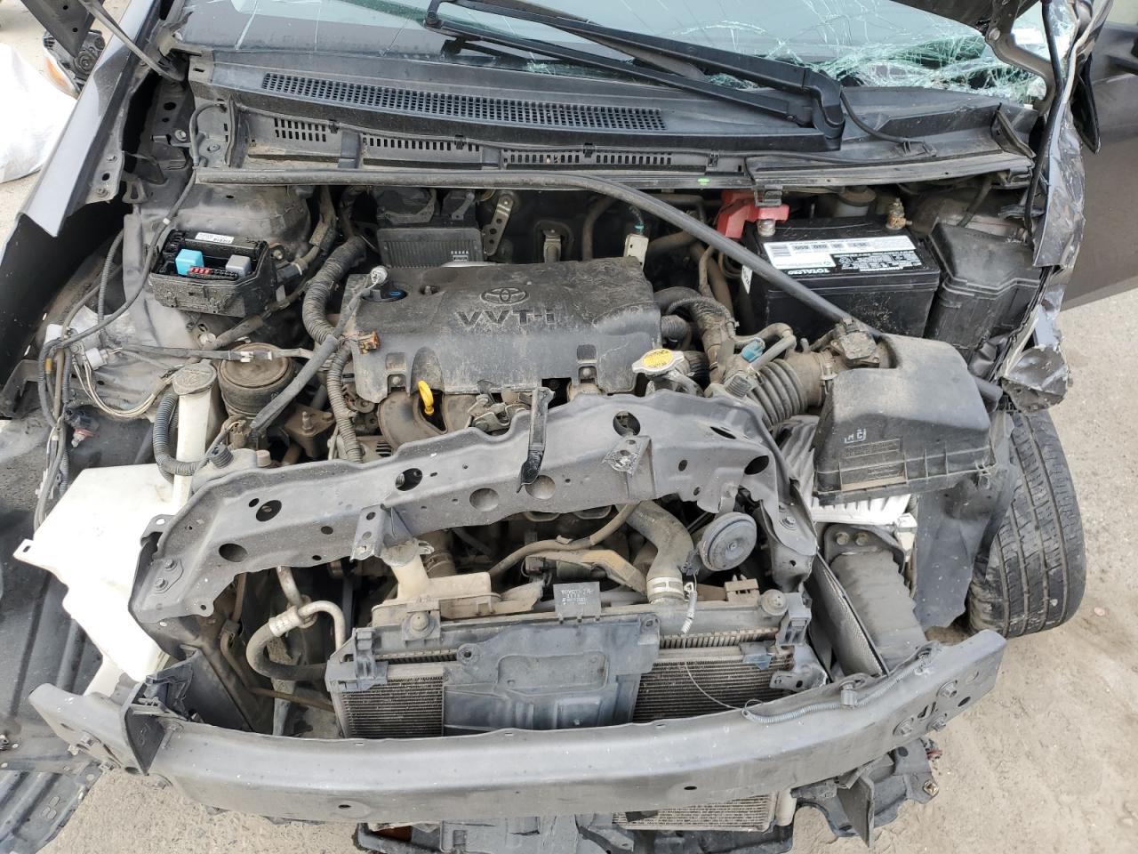 2012 Toyota Yaris - Image 11