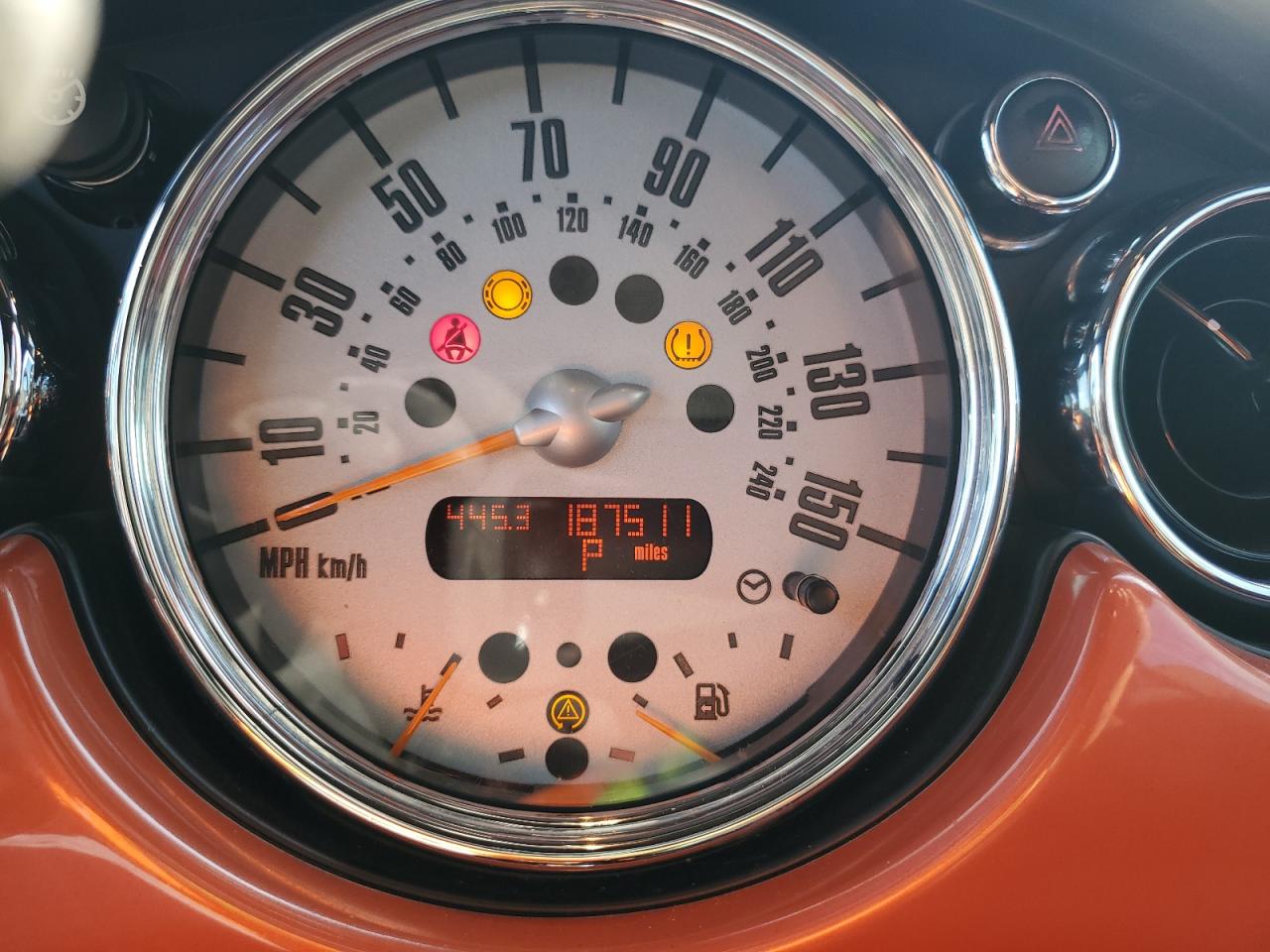 2005 MINI Cooper - Image 9