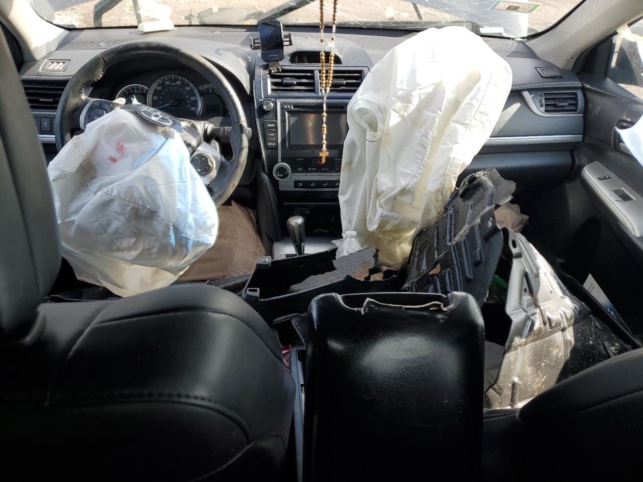 2014 Toyota Camry - Image 8