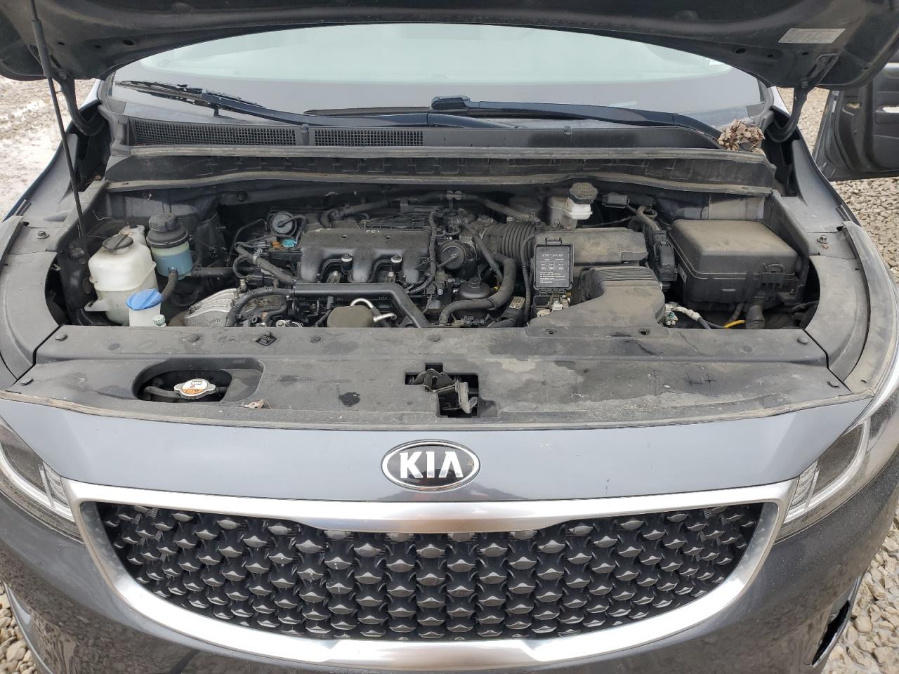 2016 Kia Sedona - Image 12