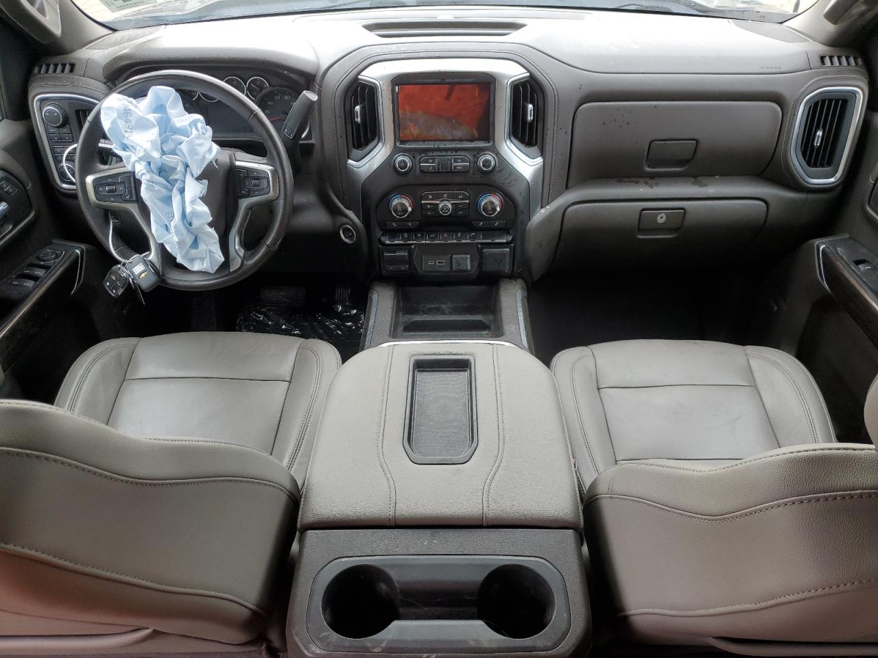 2019 Chevrolet Silverado - Image 8