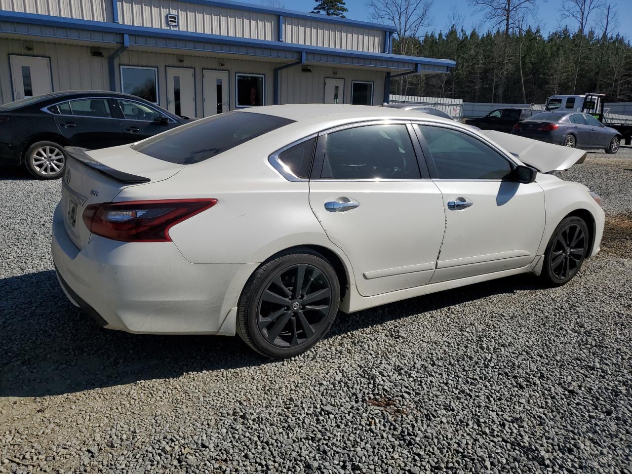 1N4AL3AP6HC201068 NISSAN ALTIMA 2017