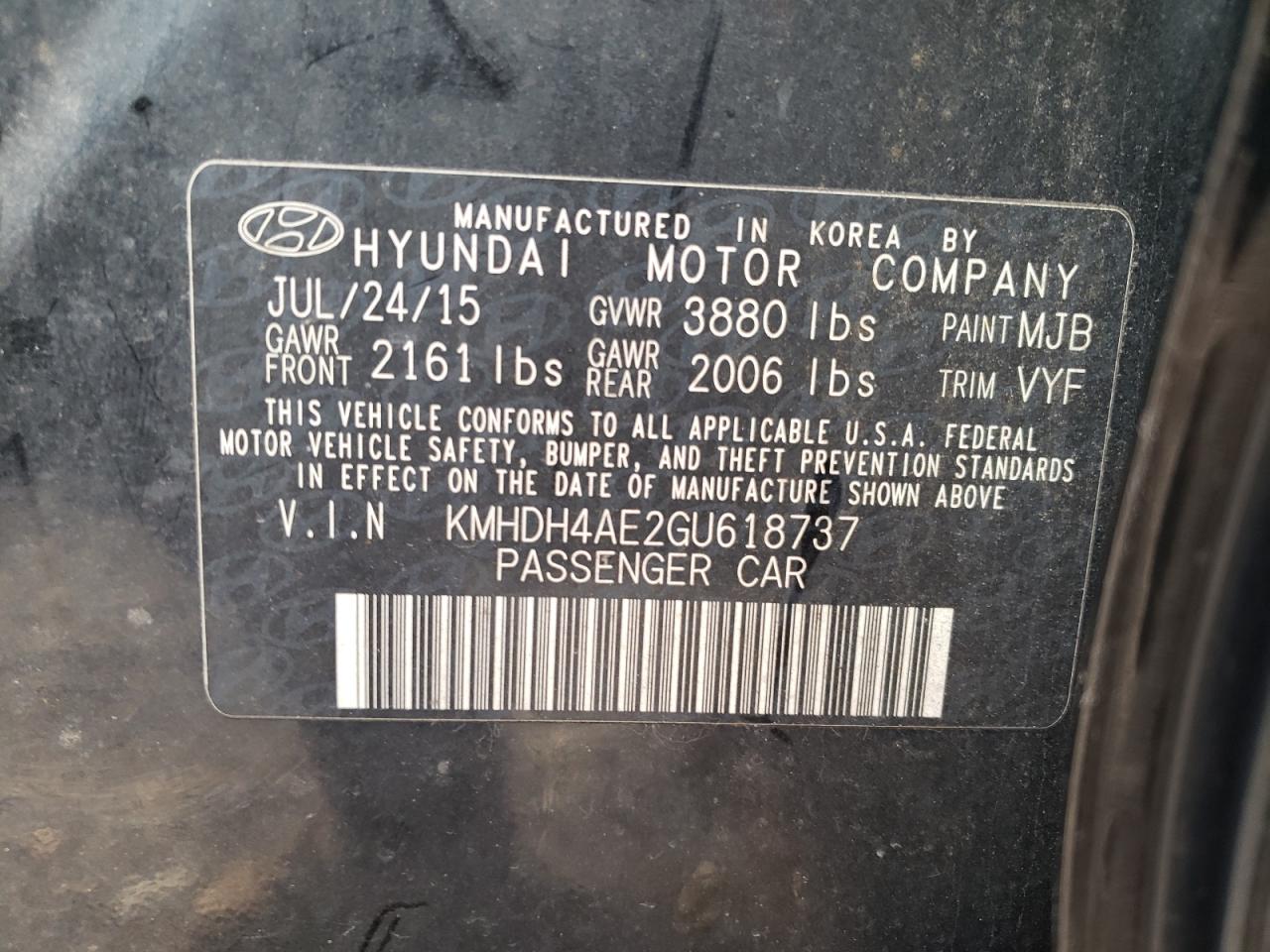 2016 Hyundai Elantra - Image 14