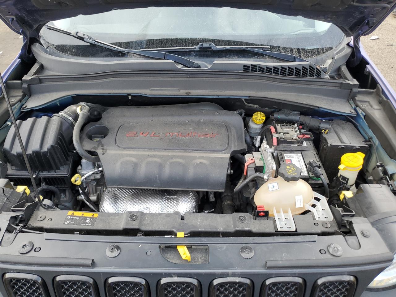 2016 Jeep Renegade - Image 12